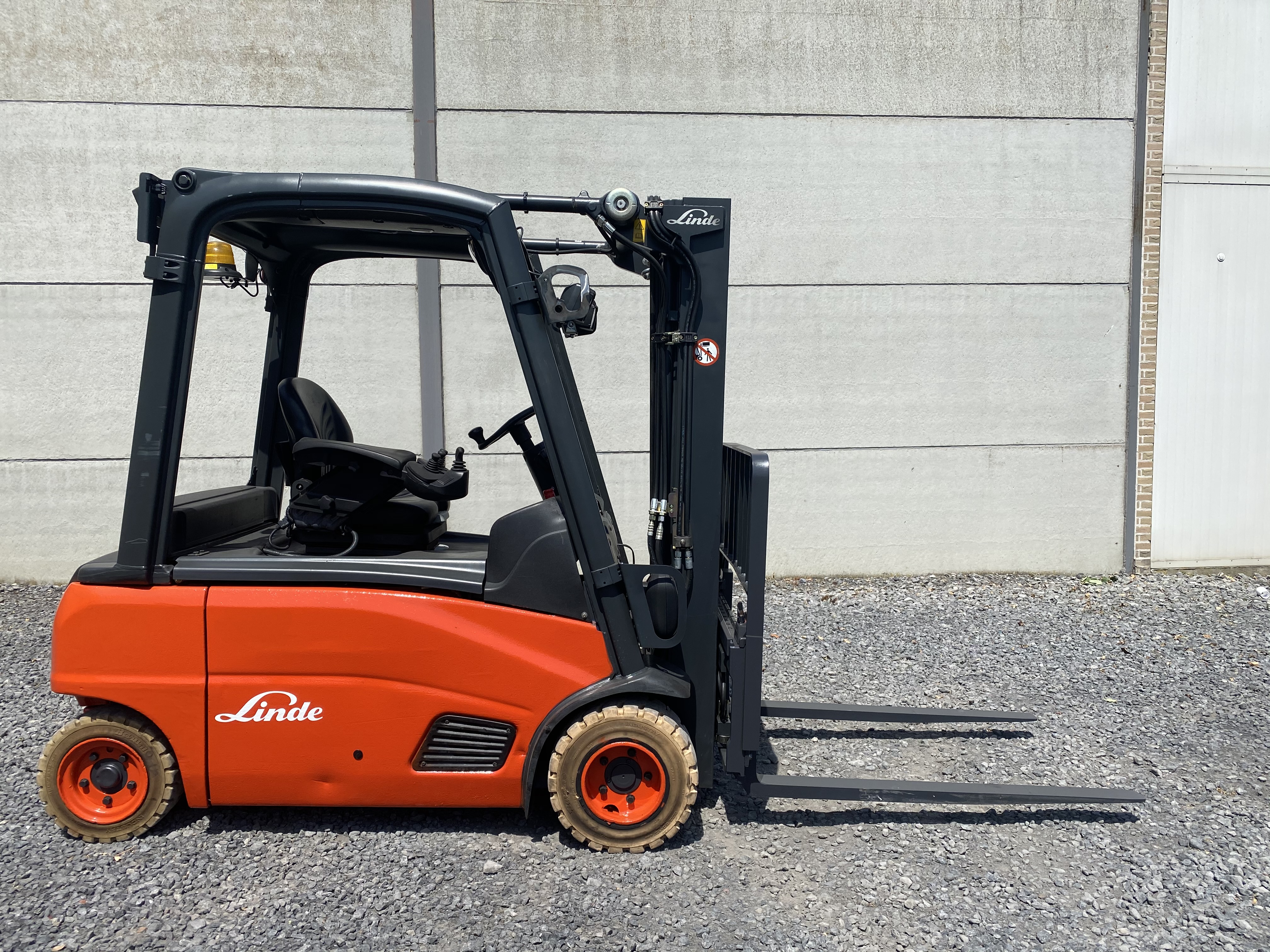 Linde E20PL01 (179) heftruck elektrisch triplex Devanmat