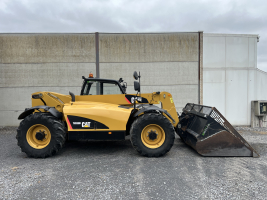 Caterpillar TH330B verreiker  (3)