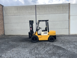 Halla HDF30 heftruck diesel 3 ton triple (239)