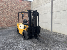 Halla HDF30 heftruck diesel 3 ton triple (239)