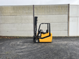 Jungheinrich EFG-DF15 heftruck 1.500 kg - triple (22)