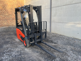 Linde E14-02 (181) heftruck elektrisch full free TRIPLE 4m10