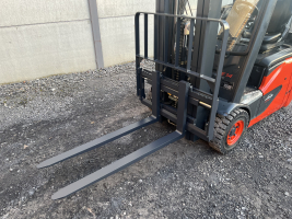Linde E14-02 (181) heftruck elektrisch full free TRIPLE 4m10
