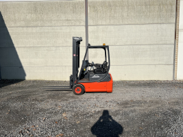 Linde E14-02 (196) heftruck elektrisch triplex