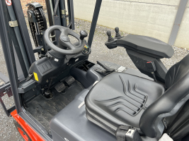 Linde E14-02 (197) heftruck elektrisch triplex