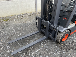 Linde E14-02 EVO (35) heftruck elektrisch triple