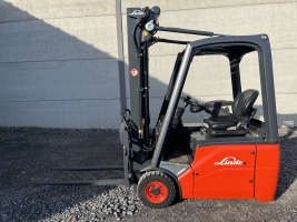 Linde E15-01 (181) heftruck elektrisch full free TRIPLEX 5m22