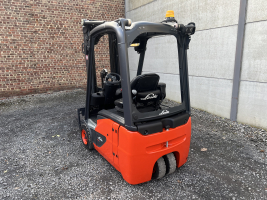 Linde E15-02 EVO (29) heftruck elektrisch triple