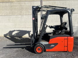 Linde E16-02 EVO (29) heftruck elektrisch triple