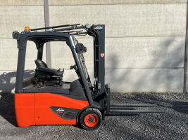Linde E16-02 EVO (29) heftruck elektrisch triple