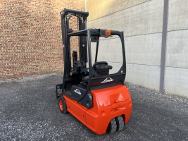 Linde E16C-02 EVO (31) heftruck elektrisch triple 