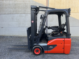 Linde E16-02 EVO heftruck 1.600 kg - triple (144)