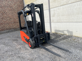 Linde E16C-02 EVO (20) heftruck elektrisch - triple 