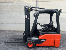 Linde E18-02 (21) heftruck elektrisch full free TRIPLEX