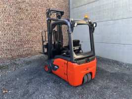 Linde E18-02 EVO  (20) heftruck elektrisch full free TRIPLEX