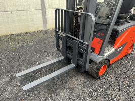 Linde E18PH-02 EVO heftruck - 1.800 kg - triple (26)