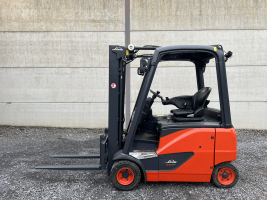 Linde E20PH-02 (22) heftruck elektrisch full free TRIPLEX