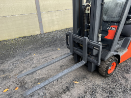 Linde H16T-01 heftruck op gas triplex  (121)