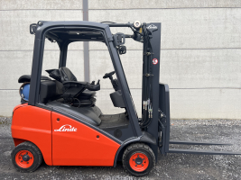 Linde H16T-01 heftruck triplex op gas (190)