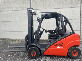 Linde H25D-01 heftruck 2.500 kg diesel TRIPLEX  (210)
