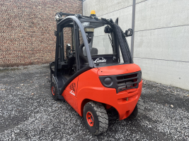Linde H25D-01 heftruck 2.500 kg diesel TRIPLEX  (210)