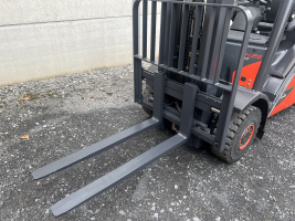 Linde H25T-02 EVO heftruck op LPG (84) - triple