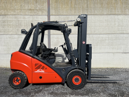 Linde H30D-01 heftruck 3.000 kg - triple (68)