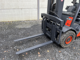 Linde H30D-01 heftruck 3.000 kg - triple (68)