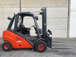 Linde H30D-01 heftruck 3.000 kg - triple (79)