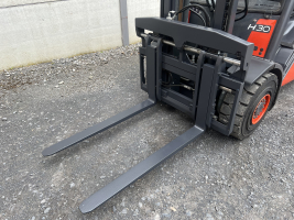 Linde H30D-01 (94) heftruck diesel - 3 ton 