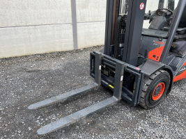 Linde H30D-02 EVO heftruck 3.000 kg - triple (69)