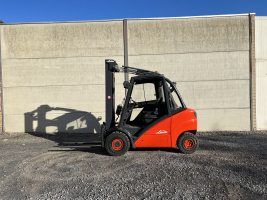 Linde H30D (238) heftruck diesel triplex