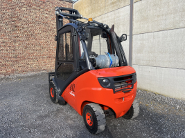 Linde H30T-01 (99) heftruck LPG 3 ton TRIPLEX