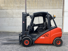 Linde H35D-01 heftruck triplex diesel 3,5 ton (61)