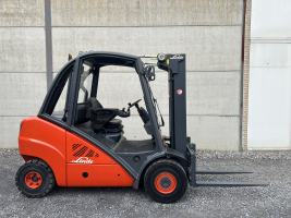 Linde H35D-01 heftruck 3.500 kg - triple (93)