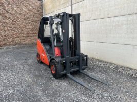 Linde H35D-01 heftruck 3.500 kg - triple (93)
