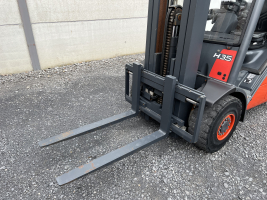 Linde H35D-01 heftruck 3.500 kg - triple (93)