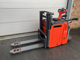 Linde L12L AP elektrische transpalet - stapelaar (613)