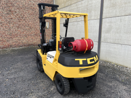 TCM FG25T3 (67) heftruck 