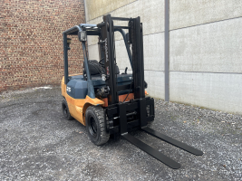 Toyota 02-7FD25 (67) heftruck 2,5 ton diesel