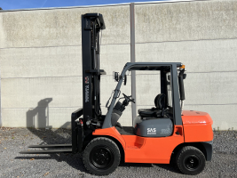 Toyota 02-7FDJF35 (234) heftruck diesel  3,5 ton triplex