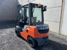 Toyota 02-8FDF25 (215) heftruck diesel TRIPLE