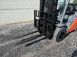 Toyota 02-8FDF25 (215) heftruck diesel TRIPLE