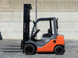 Toyota 02-8FDF25 heftruck 2.500 kg - triple (67) - 6M50