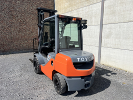 Toyota 02-8FDF30 heftruck 3.000 kg - triple (61)
