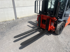 Toyota 02-8FGF25 heftruck 2,5 TON  op LPG (43)