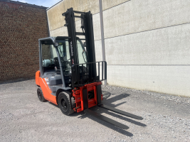 Toyota 02-8FGF25 heftruck 2,5 TON  op LPG (64)