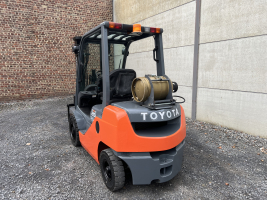 Toyota 02-8FGF25 heftruck 2.500 kg - triple (65)