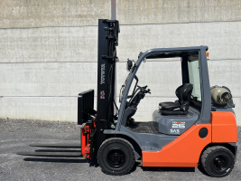 Toyota 02-8FGF25 heftruck 2,5 TON  op LPG (99)