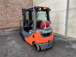 Toyota 06-8FG18F heftruck op LPG (194)